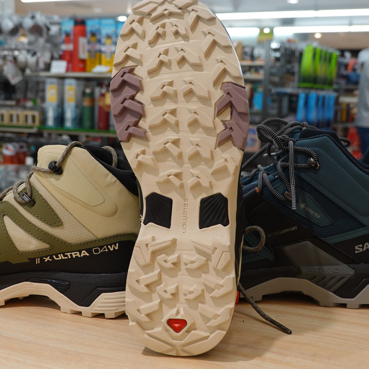好日山荘 名古屋駅前店 : サロモン X ULTRA 4 MID GTX 入荷しました
