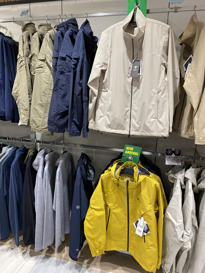 好日山荘 調布パルコ店 : Fox fireの防水ジャケットがおすすめ☆