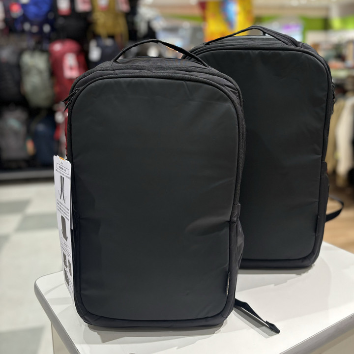 好日山荘 イオンモール東久留米店 : ビジネスにも快適な背負い心地を