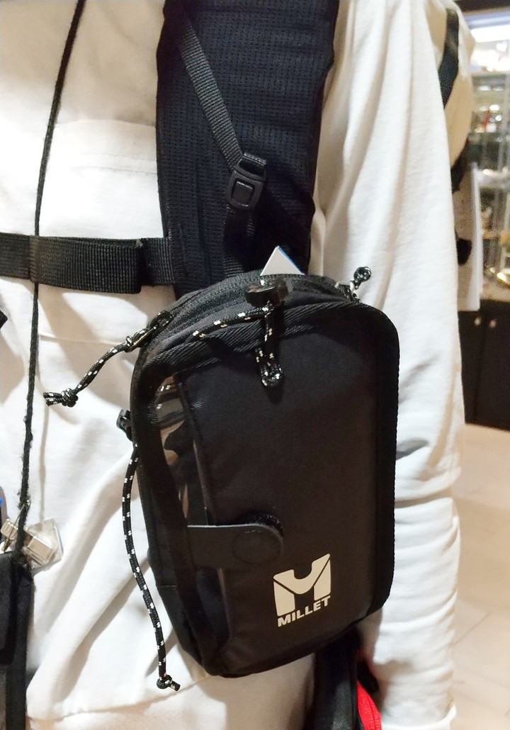 好日山荘 グランフロント大阪店 : ミレー 新商品！超便利ポーチ