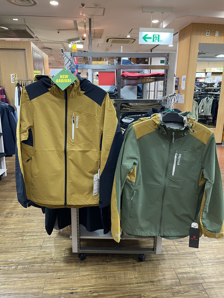好日山荘 町田店 : Marmotから新しいウェアが届きました！