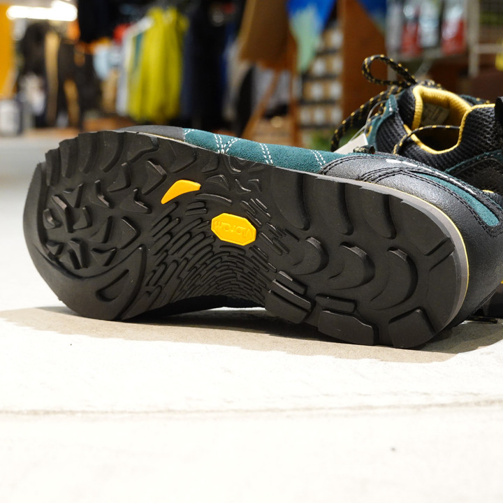 好日山荘 名古屋駅前店 : スカルパ クラックスGTX 入荷