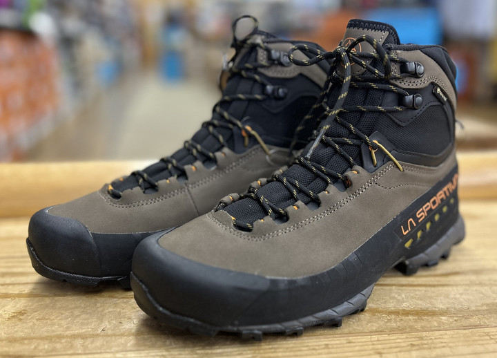 好日山荘 春日井店 : ラ・スポルティバ / TX5 GTX 好日山荘100周年限定 