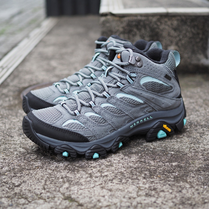 好日山荘 横浜西口店 : 好日山荘100周年記念限定オリジナルカラー「MERRELL/MOAB 3 MID GTX」4月1日販売開始！