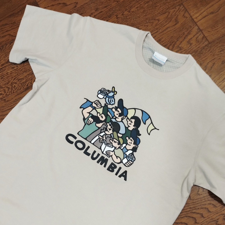 KITH Columbiaコラボ ロゴ Tシャツ 関税込 国内配送 KITH × Columbia ホワイト Tシャツ - メルカリ
