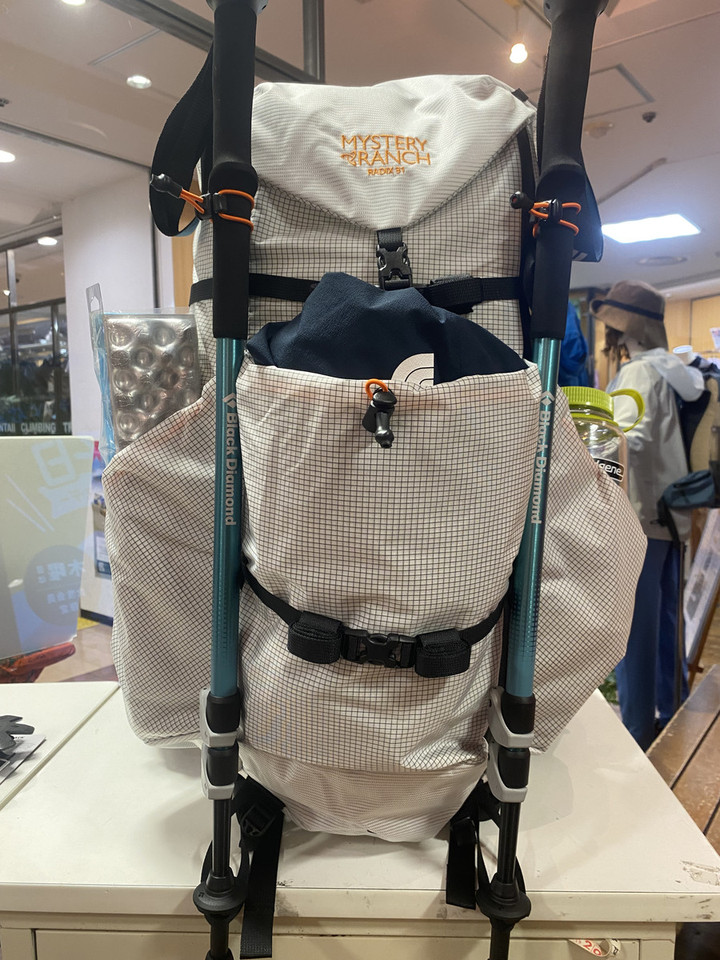 好日山荘 町田店 : ミステリーランチのザックが入荷されましたよ～