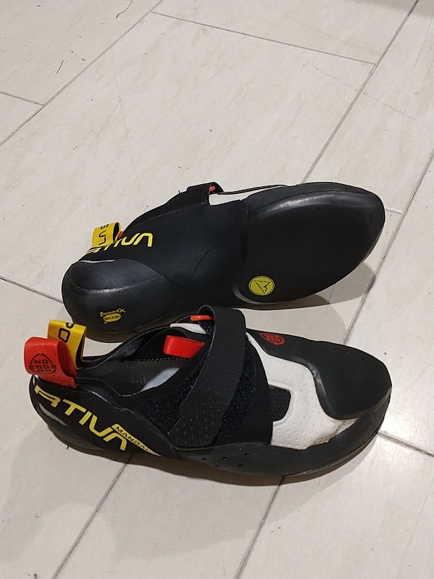 美品】La Sportiva マンダラ36.0 しろし