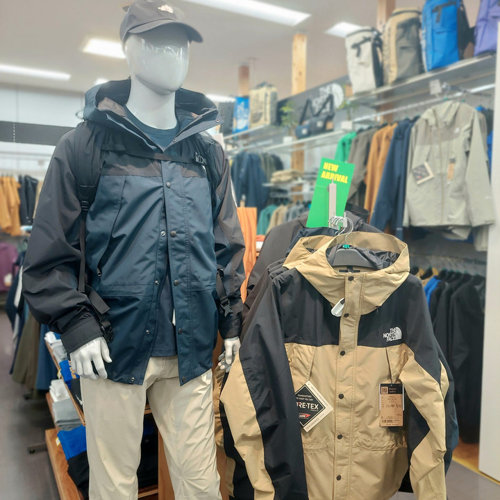 好日山荘 横浜西口店 : ノースフェイス マウンテンライトジャケット