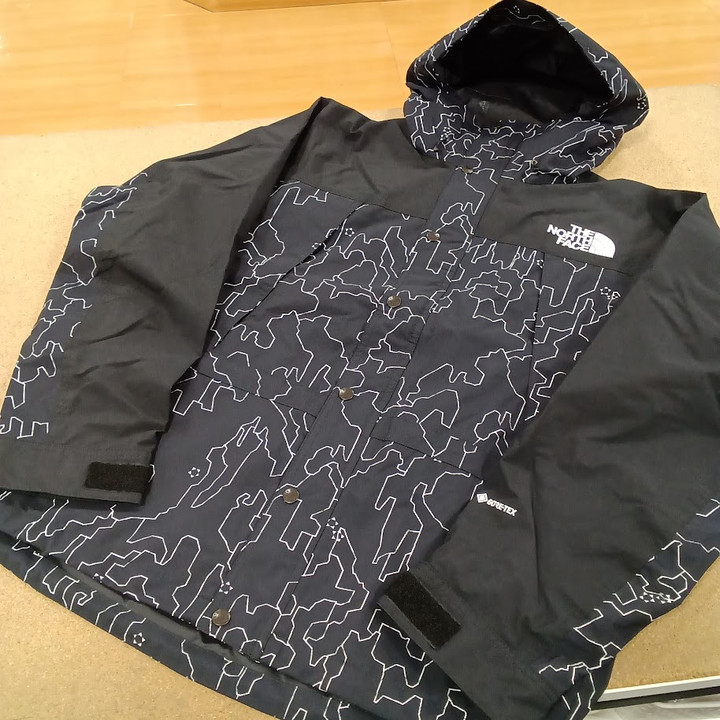 好日山荘 東武宇都宮店 : 【新入荷】ノベルティマウンテンライトジャケット