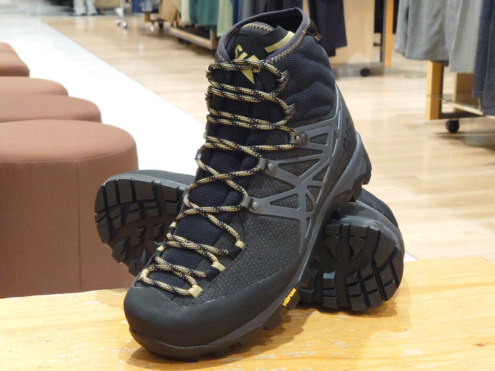 シリオ 登山靴 26.5 好日山荘 イオンモール東久留米店 : シリオの新作登山靴「P.F.46-4」が