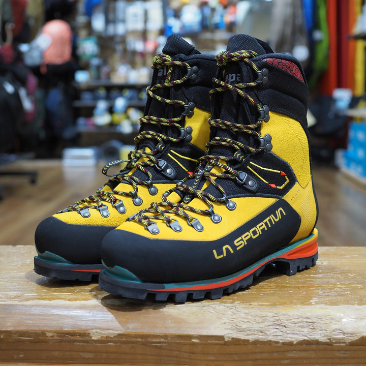 好日山荘 さいか屋横須賀店 : 雪山登山靴のベンチマーク LA SPORTIVA/NEPAL EVO GTX