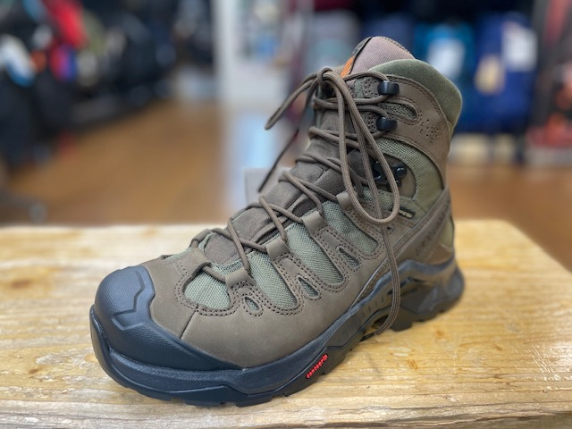 好日山荘 名古屋栄店 : salomon TRACKERシリーズ取扱いしています！