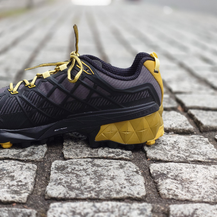 好日山荘 横浜西口店 : 登山仕様にリニューアルした LA SPORTIVA