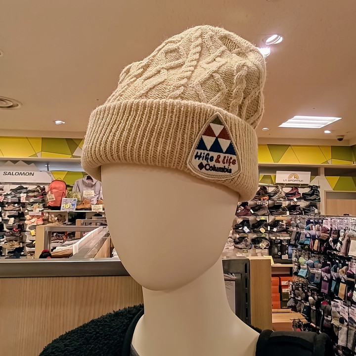 好日山荘 近鉄あべのハルカス店 : あったか山小物第二弾！ニット帽のご