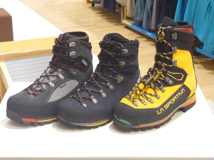 好日山荘 イオンモール東久留米店 : 厳冬期に使う登山靴オススメ3選！