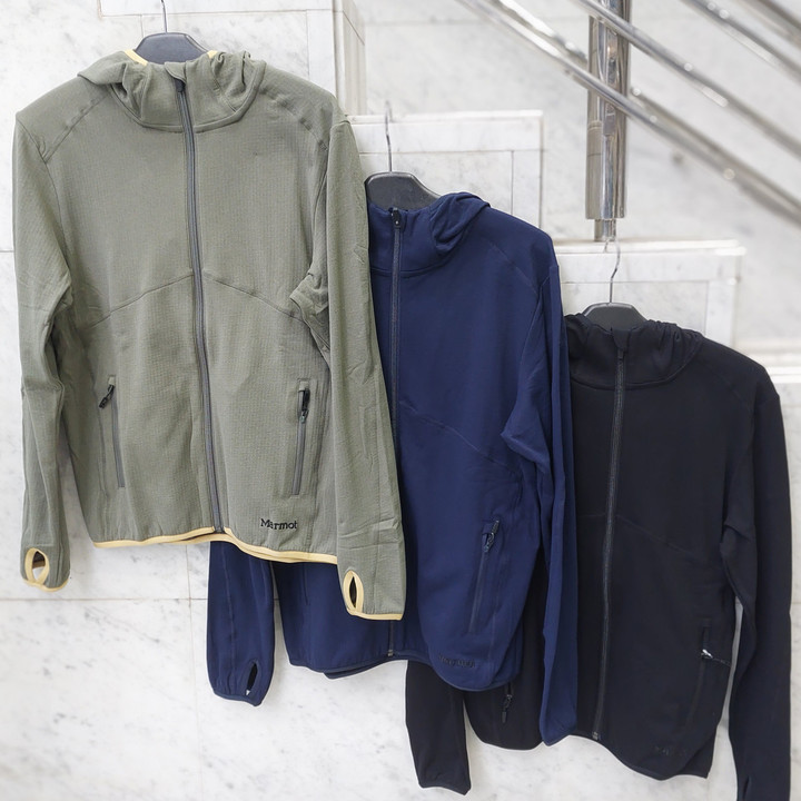 好日山荘 横浜西口店 : 軽量・保温・通気性が揃ったグリッドフリース