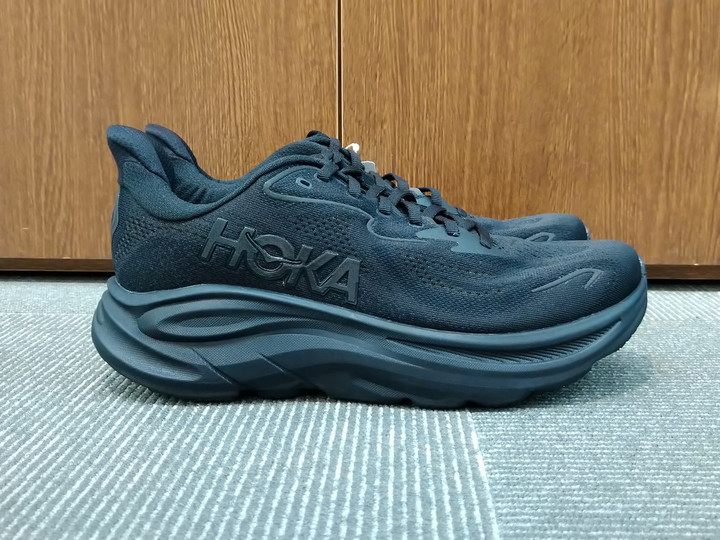好日山荘 横浜西口店 : 【HOKA】CLIFTON 10