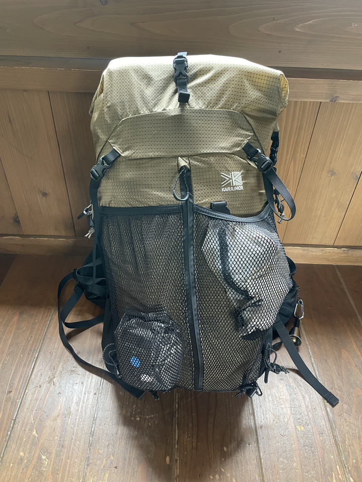 好日山荘 調布パルコ店 : カリマーの軽量テント泊ザック cleave 40を