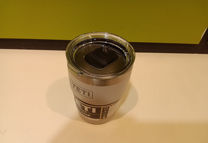 好日山荘 グランフロント大阪店 : YETIから16オンススタッカブルカップ