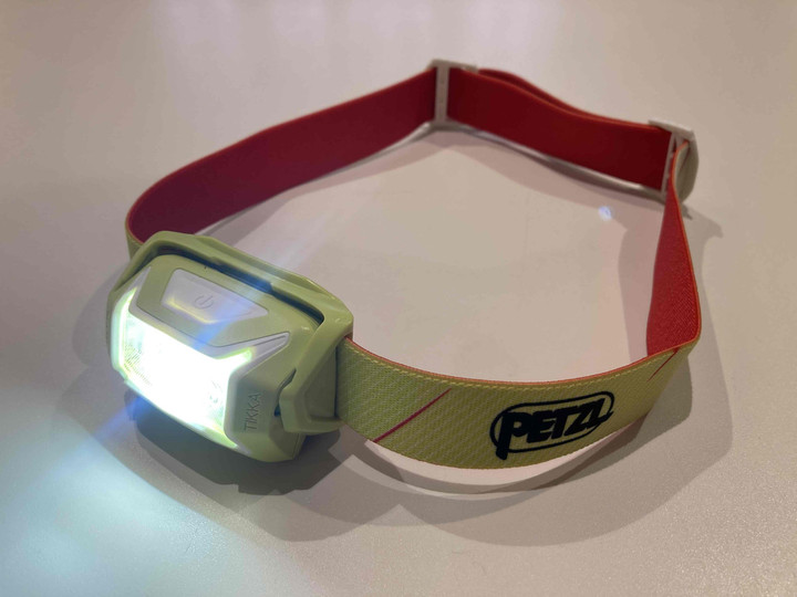 PETZL ヘッドライト 好日山荘 調布パルコ店 : PETZL【ティカ25周年記念モデル