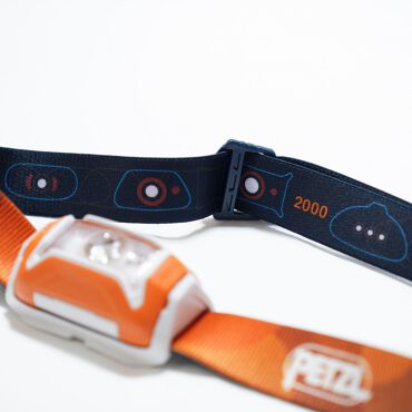 【新品未使用】ペツル　ティカコア450 ティカ コア - PETZL｜HEADLAMP