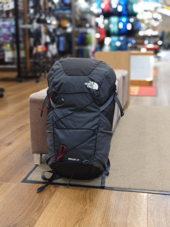 好日山荘 さいか屋横須賀店 : THE NORTH FACE/HIKER 24