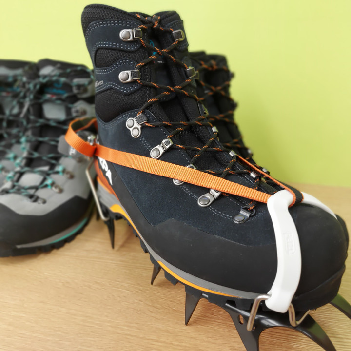 好日山荘 福井北四ツ居店 : SCARPA -MANTA TECH GTX- / PETZL