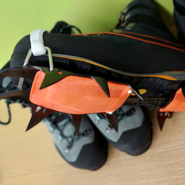 好日山荘 福井北四ツ居店 : SCARPA -MANTA TECH GTX- / PETZL