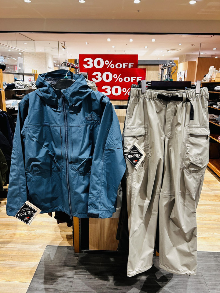 好日山荘 調布パルコ店 : 【THE NORTH FACE】ハイカーズジャケット