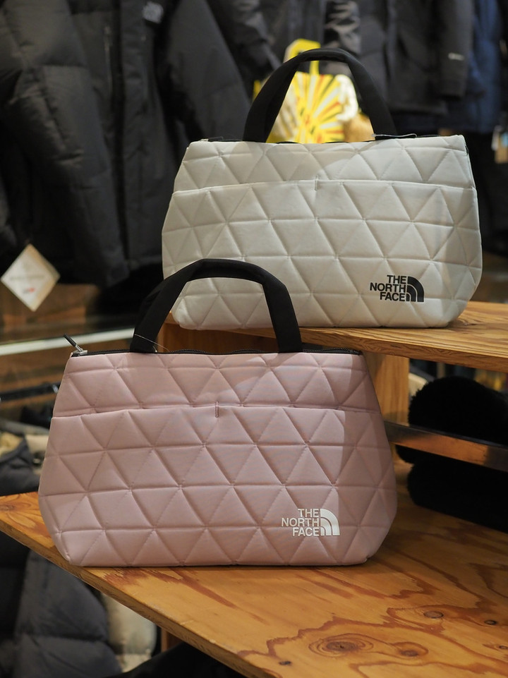 好日山荘 イオンモール須坂店 : 【New Color】THE NORTH FACE