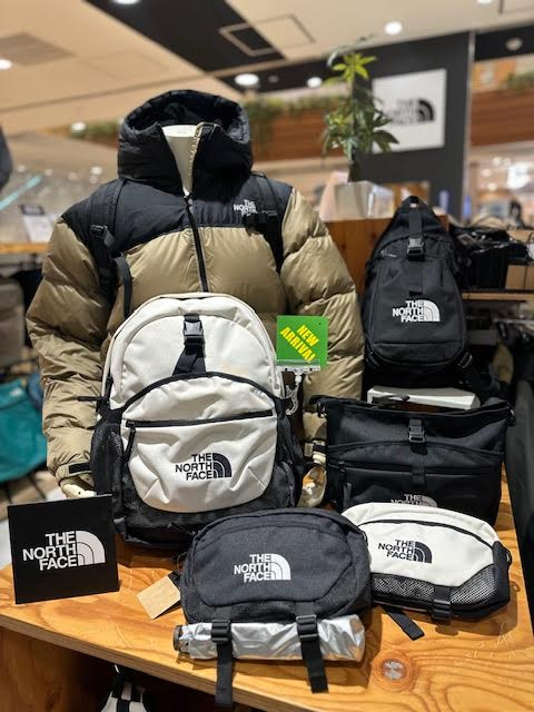 新作新品バッグ 今季のマストハブ。ルイ・ヴィトンの新作バッグ「エクスプレス」が早く