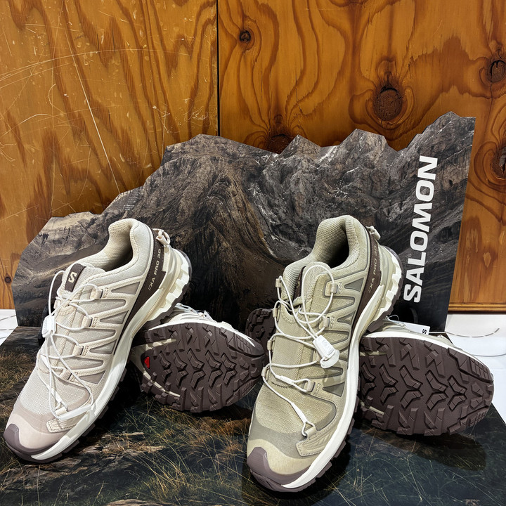 好日山荘 本厚木ミロード店 : 大人気!!Salomonの定番アウトドア