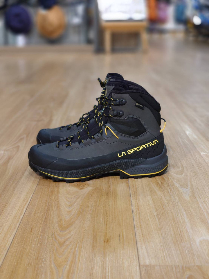 好日山荘 サッポロファクトリー店 : LA SPORTIVA/TX5 EVO MID GTX