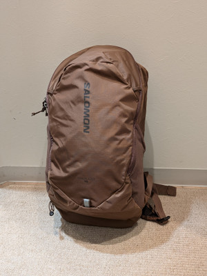 Pxl_20260807_045428148 SALOMON(サロモン)の山でも街でも使える人気のバックパック「TRAILBLAZER 10」