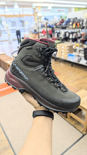 スポルティバ TX5 EVO新色入荷！
