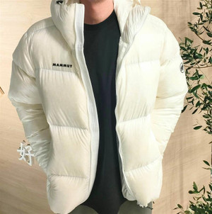 新入荷！マムート Undyed IN Hooded Jacket AF