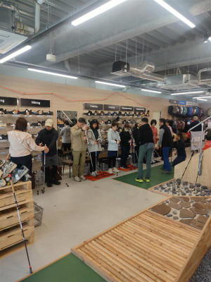 04380c38425344ab8e90940db421d8ef