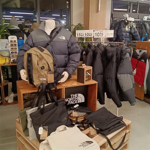 5c806a560d7b4feb8212341e4ccf5037