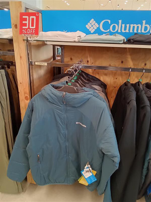 マムート、コロンビアのウエアがお安くなりました