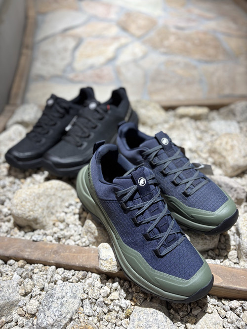 マムートのローカットシューズが入荷しました